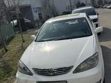 Toyota Camry 2002 годаүшін4 100 000 тг. в Туркестан – фото 2