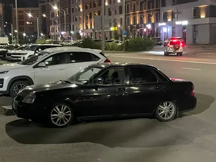 ВАЗ (Lada) Priora 2170 2011 года за 1 250 000 тг. в Караганда – фото 2