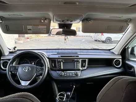 Toyota RAV4 2018 года за 14 000 000 тг. в Актау – фото 5