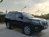 Toyota Land Cruiser Prado 2022 года за 33 500 000 тг. в Актобе