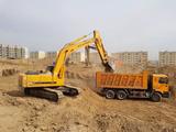 Экскаватор гусеничный HYUNDAI 305 LC-7 в Алматы