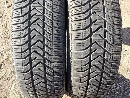 Шины 195/65 R15 — "Pirelli SnowControl Serie 3" (Турция), зимние. за 45 000 тг. в Астана