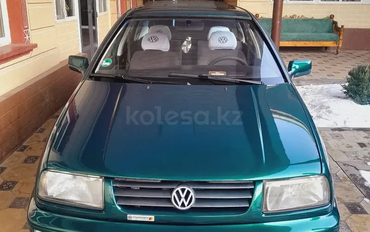 Volkswagen Vento 1995 годаүшін2 300 000 тг. в Шымкент