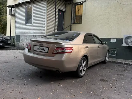 Toyota Camry 2007 года за 6 000 000 тг. в Алматы – фото 2