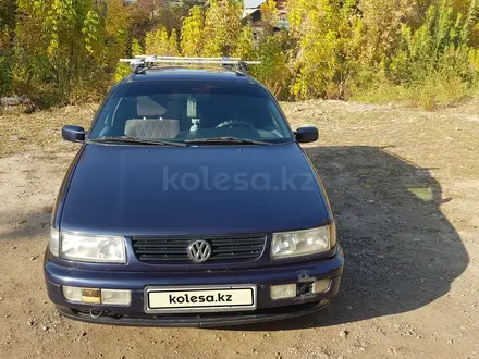 Volkswagen Passat 1996 года за 2 500 000 тг. в Ленгер – фото 5