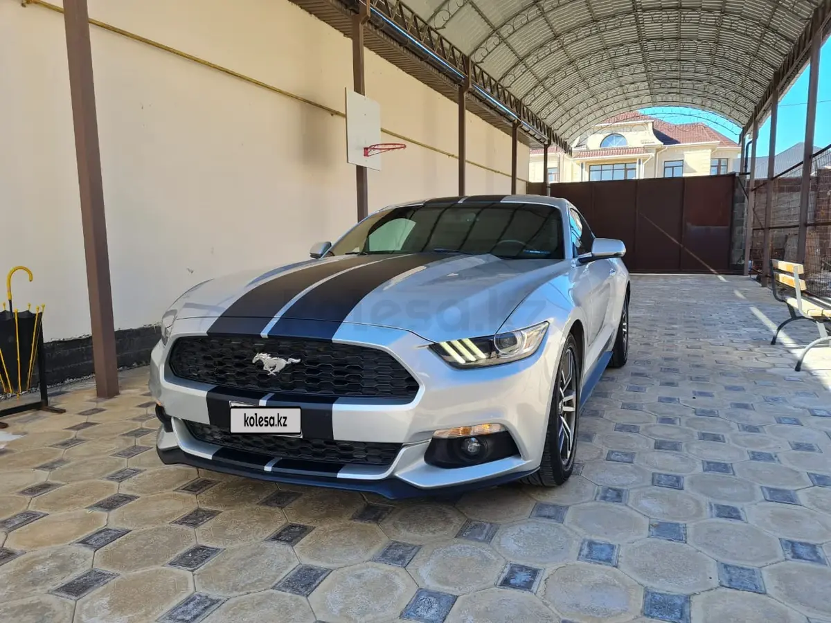 Ford Mustang, 2015