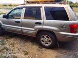 Jeep Grand Cherokee 2004 года за 4 500 000 тг. в Актобе – фото 3