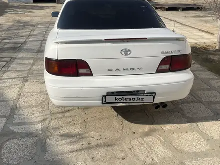 Toyota Camry 1994 года за 1 905 333 тг. в Актау – фото 2