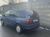 Volkswagen Sharan 1995 года за 2 350 000 тг. в Алматы – фото 5