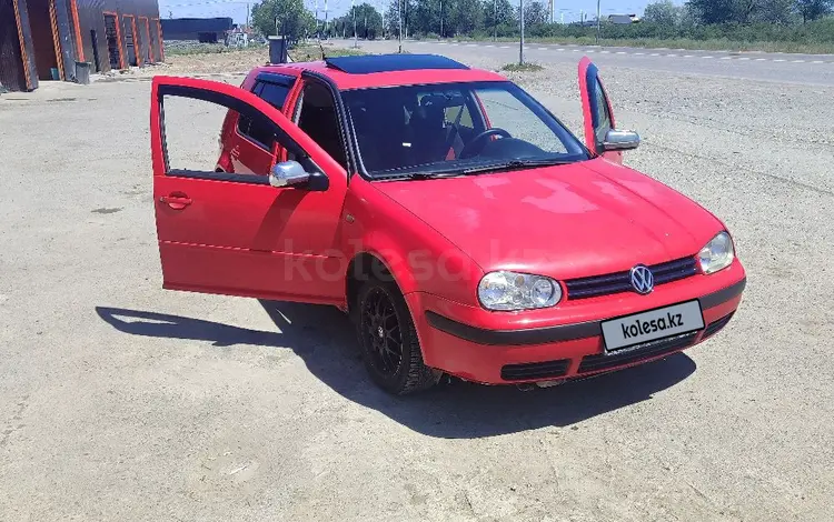 Volkswagen Golf 2003 года за 1 850 000 тг. в Алматы