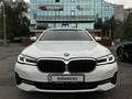 BMW 520 2022 года за 28 000 000 тг. в Алматы – фото 2