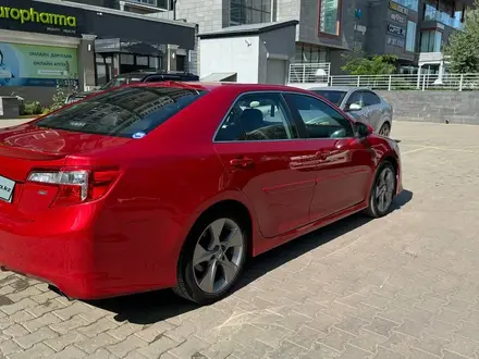 Toyota Camry 2013 года за 6 000 000 тг. в Актобе – фото 5