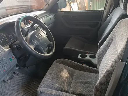 Honda CR-V 1997 года за 4 500 000 тг. в Алматы – фото 10