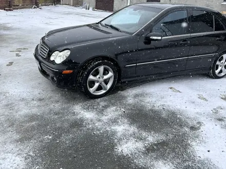 Mercedes-Benz C 230 2007 года за 3 500 000 тг. в Атырау – фото 2