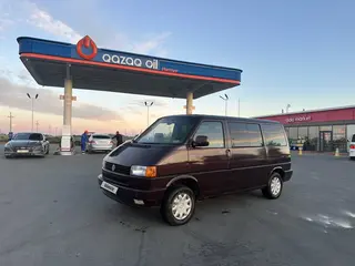Volkswagen Caravelle