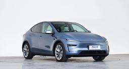 Tesla Model Y 2025 годаfor21 700 000 тг. в Алматы