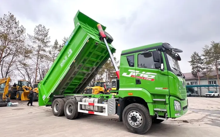 FAW  JH6 6*4 2025 года в Петропавловск