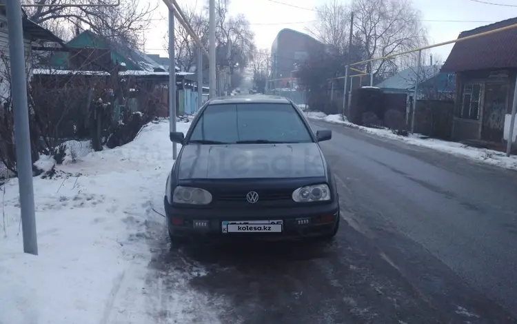 Volkswagen Golf 1993 годаүшін1 150 000 тг. в Алматы