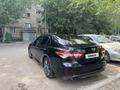 Toyota Camry 2023 года за 17 300 000 тг. в Экибастуз – фото 6
