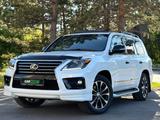 Lexus LX 570 2015 годаүшін30 000 000 тг. в Кокшетау