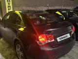 Chevrolet Cruze 2011 годаүшін2 500 000 тг. в Караганда – фото 3