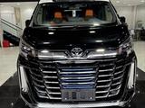 Toyota Hiace 2025 года за 65 000 000 тг. в Астана