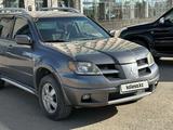 Mitsubishi Outlander 2006 года за 4 000 000 тг. в Атырау – фото 2