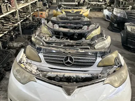 Ноускат в сборе (мини морда, фара, бампер, решетка, телевизор) на Мерседес за 2 025 тг. в Талдыкорган – фото 8