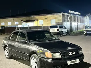 Audi 100