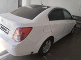 Chevrolet Aveo 2013 года за 3 100 000 тг. в Туркестан – фото 2