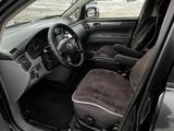 Toyota Avensis Verso 2003 годаүшін6 500 000 тг. в Кокшетау – фото 3