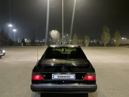 Mercedes-Benz E 300 1991 года за 2 200 000 тг. в Талдыкорган – фото 6