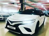 Toyota Camry 2020 года за 20 000 000 тг. в Кентау – фото 2