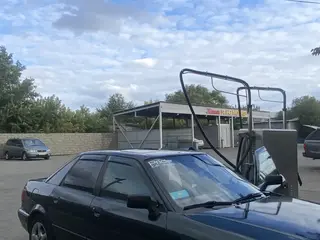 Audi 80