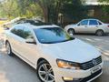 Volkswagen Passat 2014 года за 4 550 000 тг. в Уральск – фото 12