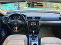 Volkswagen Passat 2014 года за 4 550 000 тг. в Уральск – фото 8