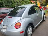 Volkswagen Beetle 2001 года за 3 150 000 тг. в Алматы – фото 2
