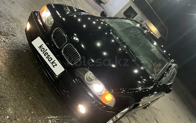 BMW 520 2001 годаүшін2 500 000 тг. в Шымкент