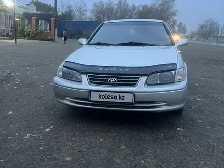 Toyota Camry 2000 года за 4 000 000 тг. в Алматы – фото 3