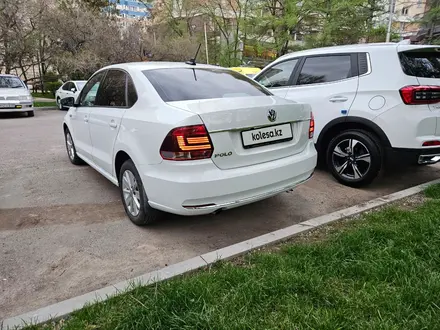 Volkswagen Polo 2018 года за 7 150 000 тг. в Алматы – фото 5
