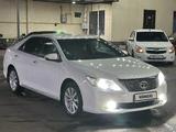 Toyota Camry 2013 года за 9 000 000 тг. в Шымкент – фото 2