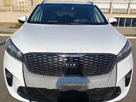 Kia Sorento 2018 года за 12 400 000 тг. в Уральск