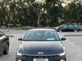 Hyundai Elantra 2024 годаүшін10 386 800 тг. в Алматы – фото 2