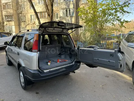 Honda CR-V 1996 года за 3 800 000 тг. в Алматы – фото 43