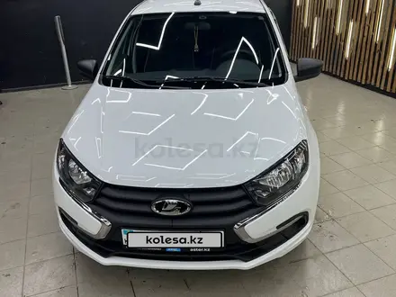 ВАЗ (Lada) Granta 2190 2022 года за 5 100 000 тг. в Уральск – фото 2