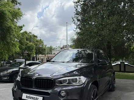 BMW X5 2016 года за 17 800 000 тг. в Шымкент – фото 13