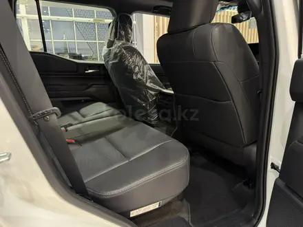 Toyota Land Cruiser Prado Luxe+ 2025 года за 52 390 000 тг. в Атырау – фото 10