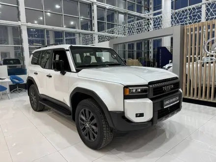 Toyota Land Cruiser Prado Luxe+ 2025 года за 52 390 000 тг. в Атырау – фото 3