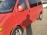 Volkswagen Multivan 1994 годаүшін3 400 000 тг. в Алматы – фото 4