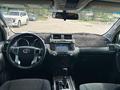 Toyota Land Cruiser Prado 2016 года за 17 790 000 тг. в Актобе – фото 11